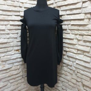 BLACK DRESS WITH PEARL DETAIL