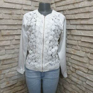 OFF-WHITE FLOWER LACE TOP